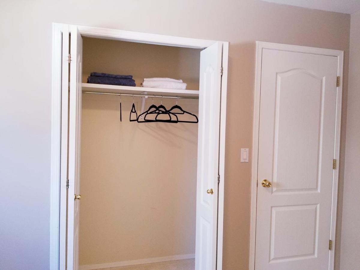 Saskatoon Lashyn Cove Homestay 외부 사진