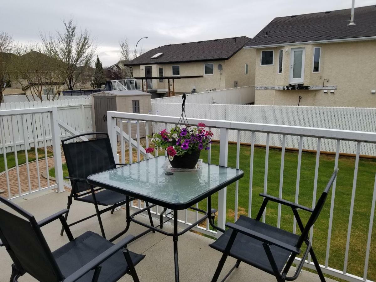 Saskatoon Lashyn Cove Homestay 외부 사진